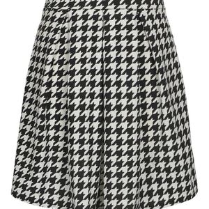 Boohoo plus dogtooth checkered skater skirt